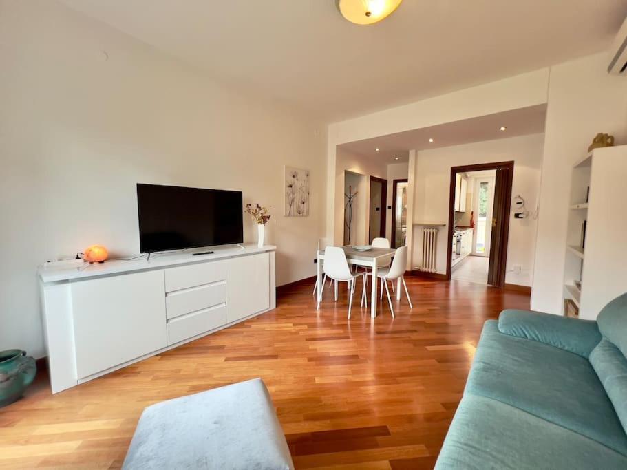 Appartamento Orti Di Spagna เวโรนา ภายนอก รูปภาพ