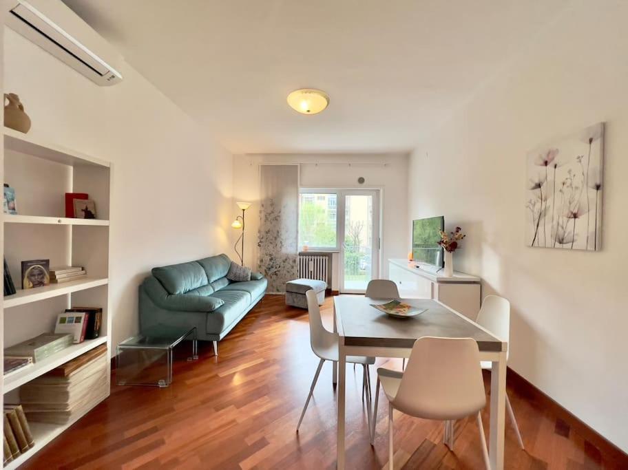 Appartamento Orti Di Spagna เวโรนา ภายนอก รูปภาพ